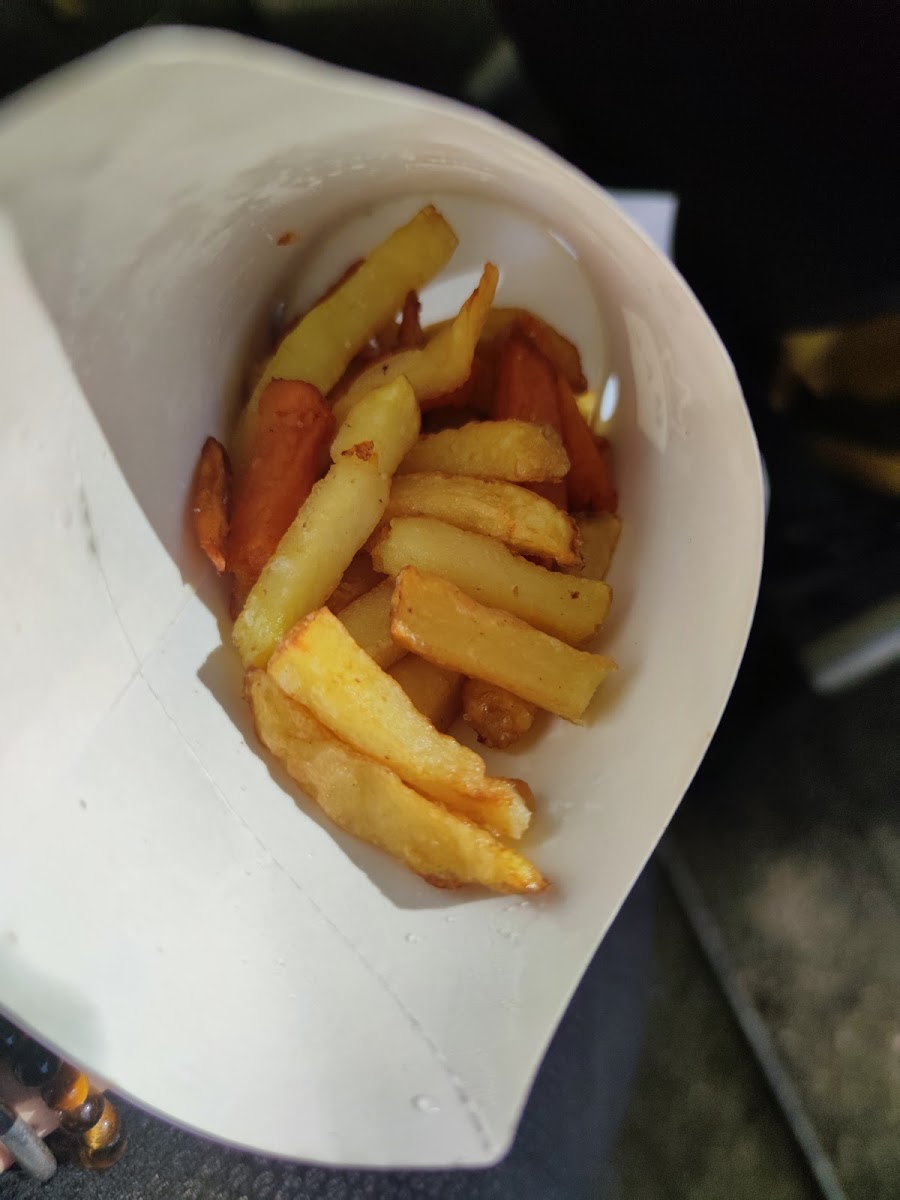 Les Mecs Au Camion Allées Jules Guesde-9